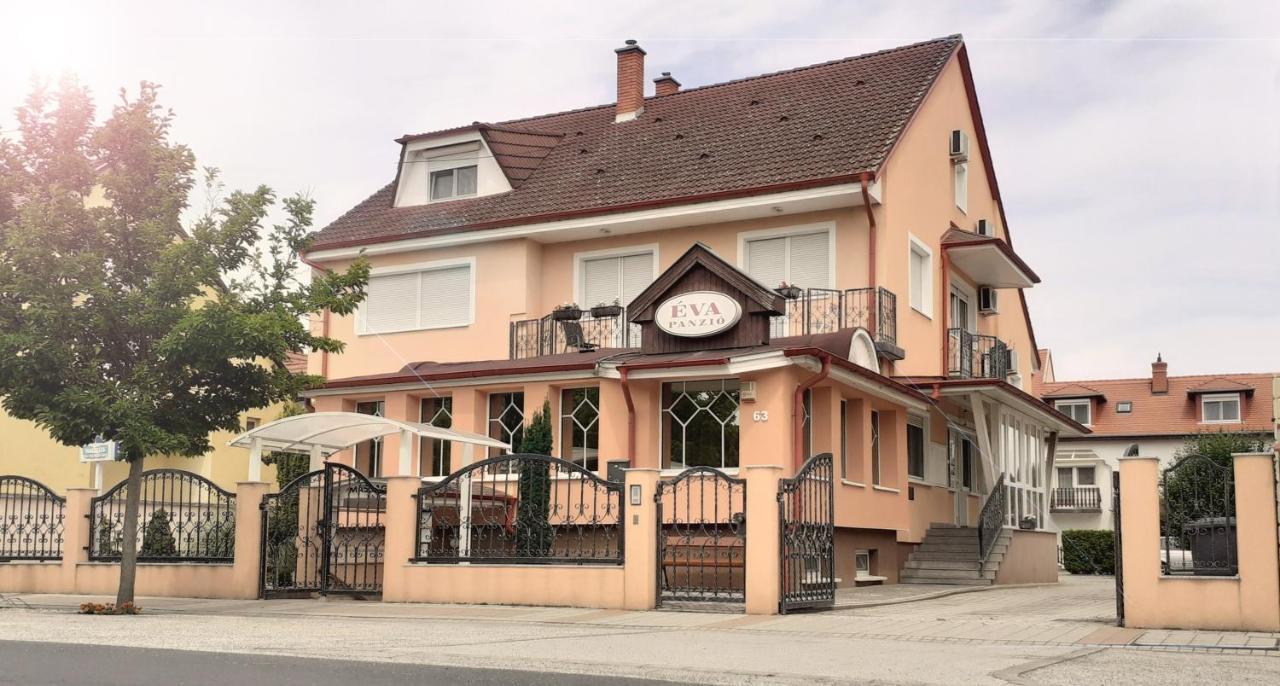 Eva Panzio Hotel Sarvar Luaran gambar
