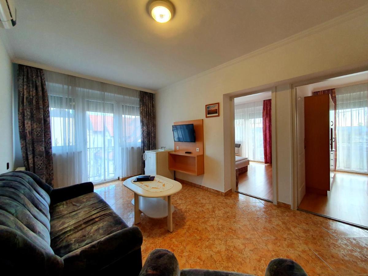 Eva Panzio Hotel Sarvar Luaran gambar