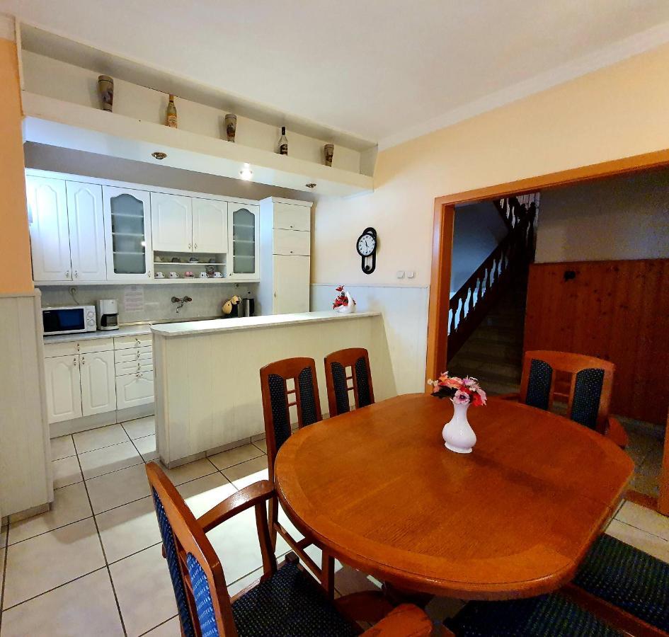 Eva Panzio Hotel Sarvar Luaran gambar