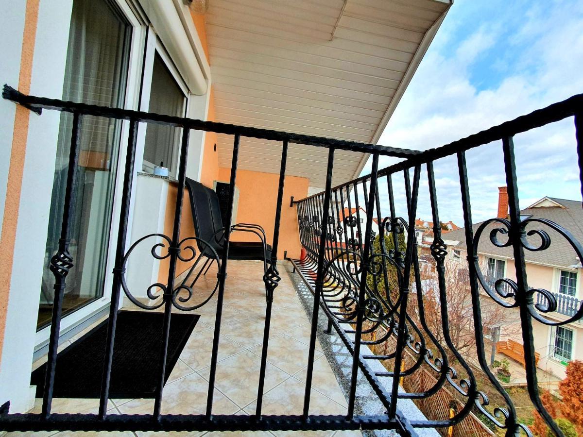 Eva Panzio Hotel Sarvar Luaran gambar