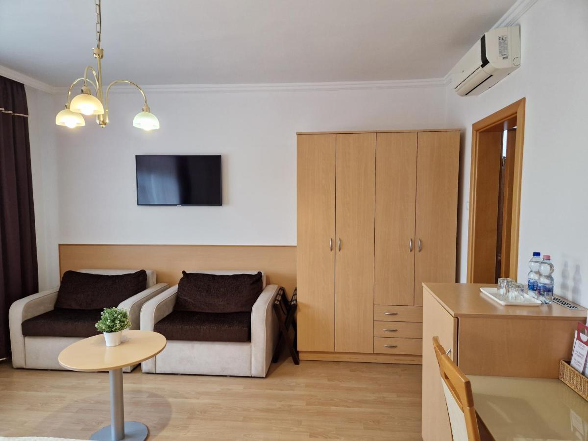 Eva Panzio Hotel Sarvar Luaran gambar