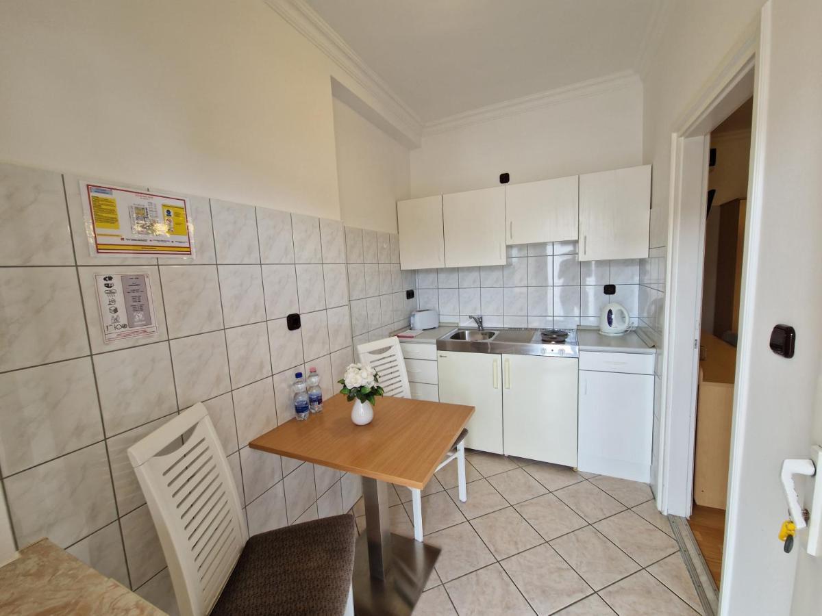Eva Panzio Hotel Sarvar Luaran gambar