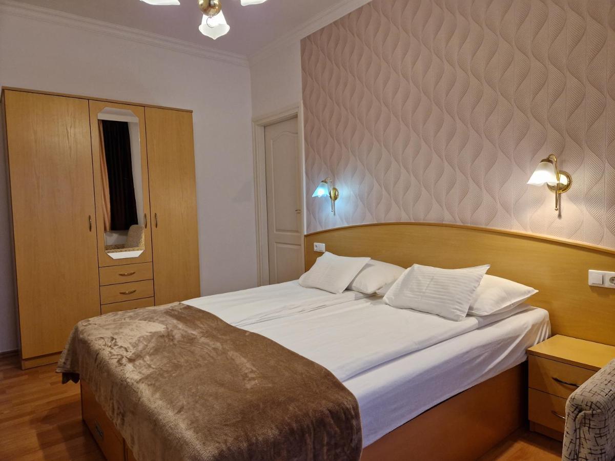 Eva Panzio Hotel Sarvar Luaran gambar