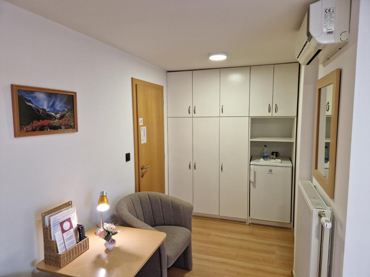 Eva Panzio Hotel Sarvar Luaran gambar